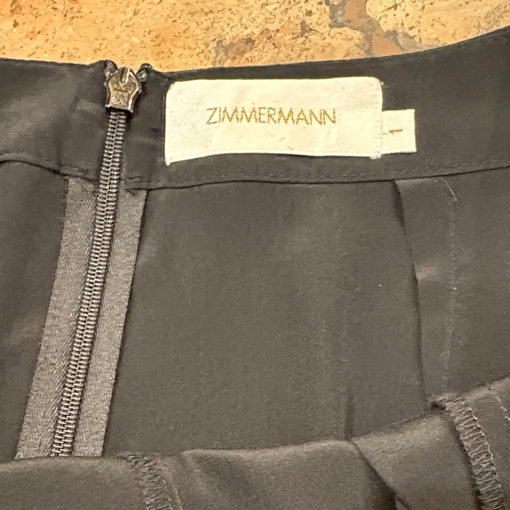 ZIMMERMAN size 1 (US 6) Black Pleated , with Pockets , 100% Silk Women's Shorts - Picture 7 of 9